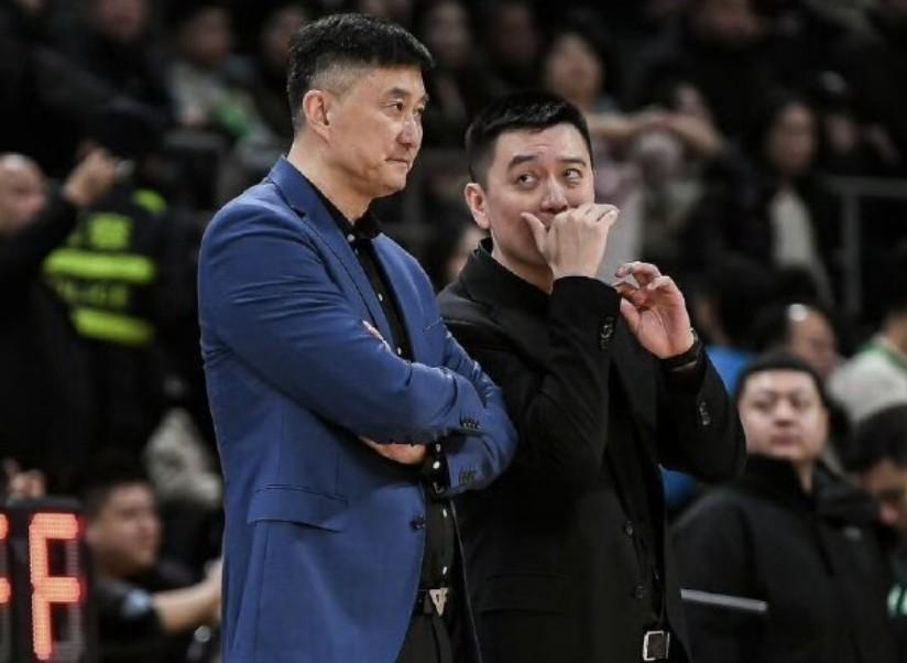 乐鱼体育-杨鸣：杜锋一直肩扛压力顶着球队前进，每个教练员都值得尊重